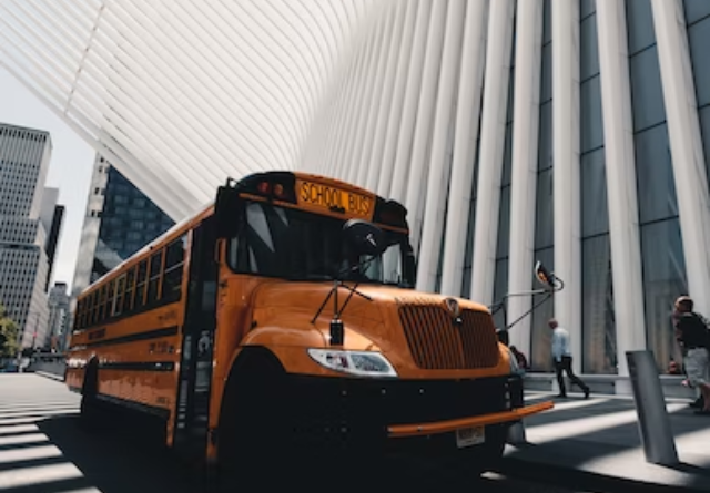 Schools in Kern County debut electric buses