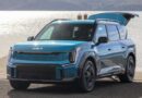 Kia EV9 vs. Rivian R1S