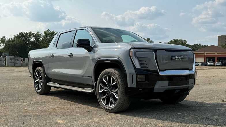 2025 GMC Sierra EV