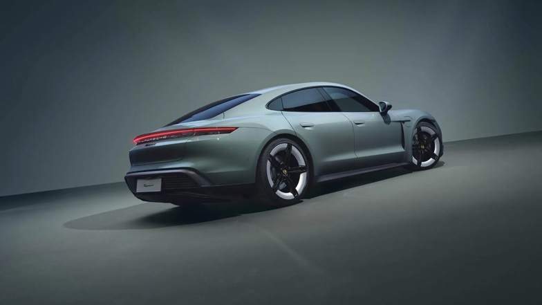 2025 Porsche Taycan