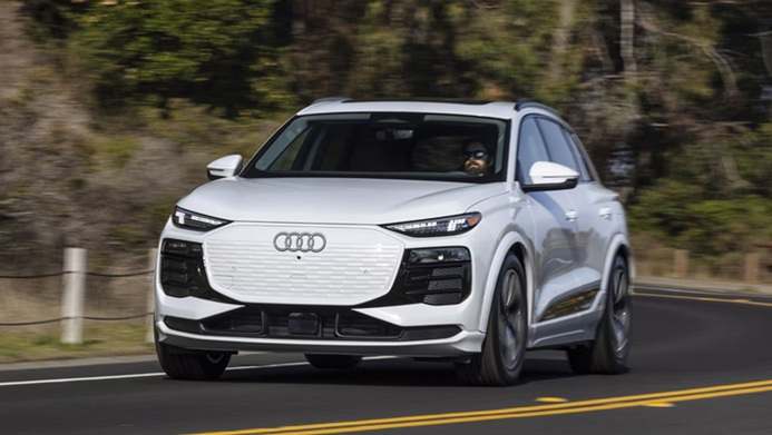 2025 Audi SQ6 E-Tron