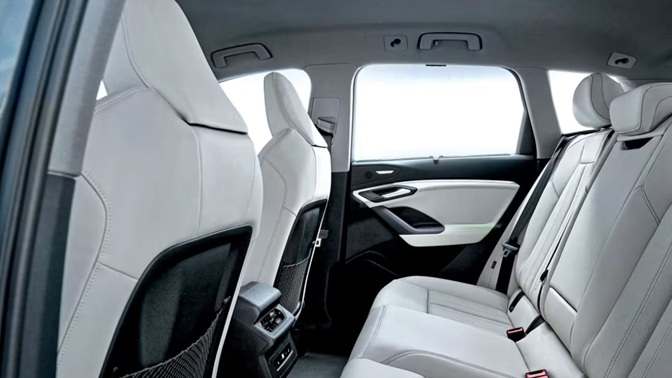 2025 Audi SQ6 E-Tron