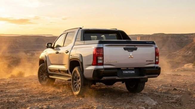 2027 Mitsubishi Triton