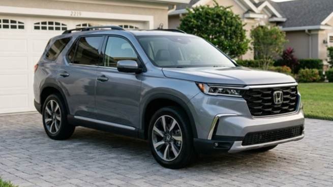 2026 Honda Pilot Trim Walk